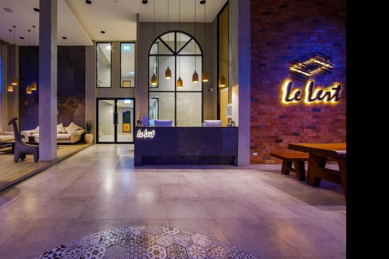 Le Lert Hotel Ratchaburi Buitenkant foto
